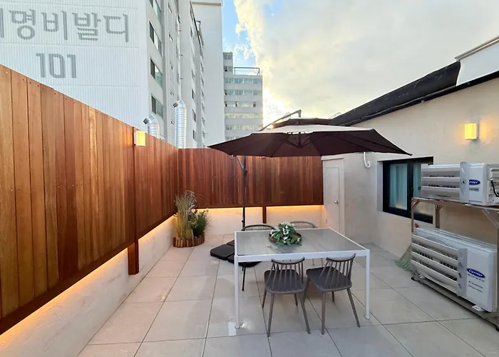 Oasis Y Hongdae Appartement *